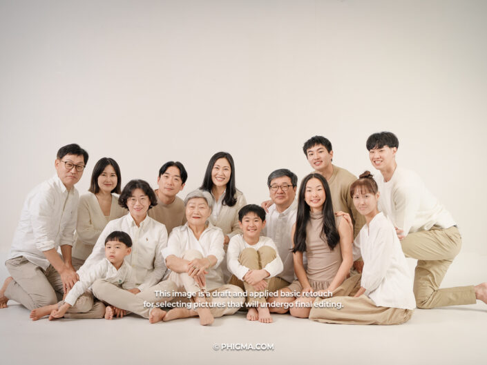 241228 Cho Family